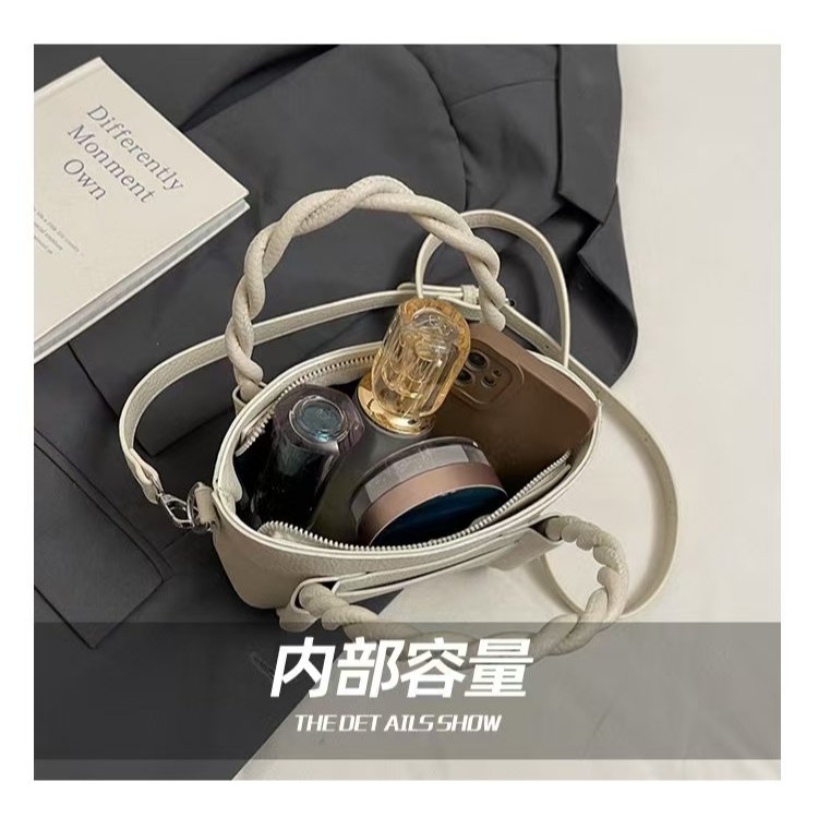 LT2684 SALE - Gambar 3