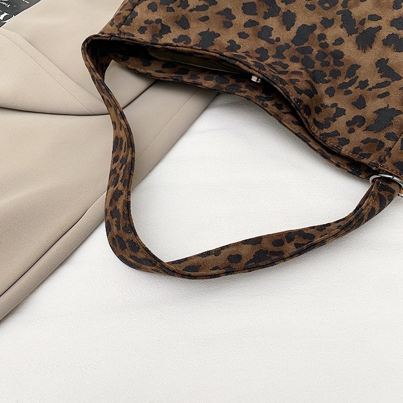 LT 2770 SALE - Gambar 7