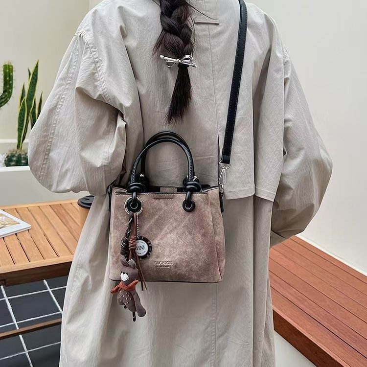 LT2750 SALE - Gambar 4